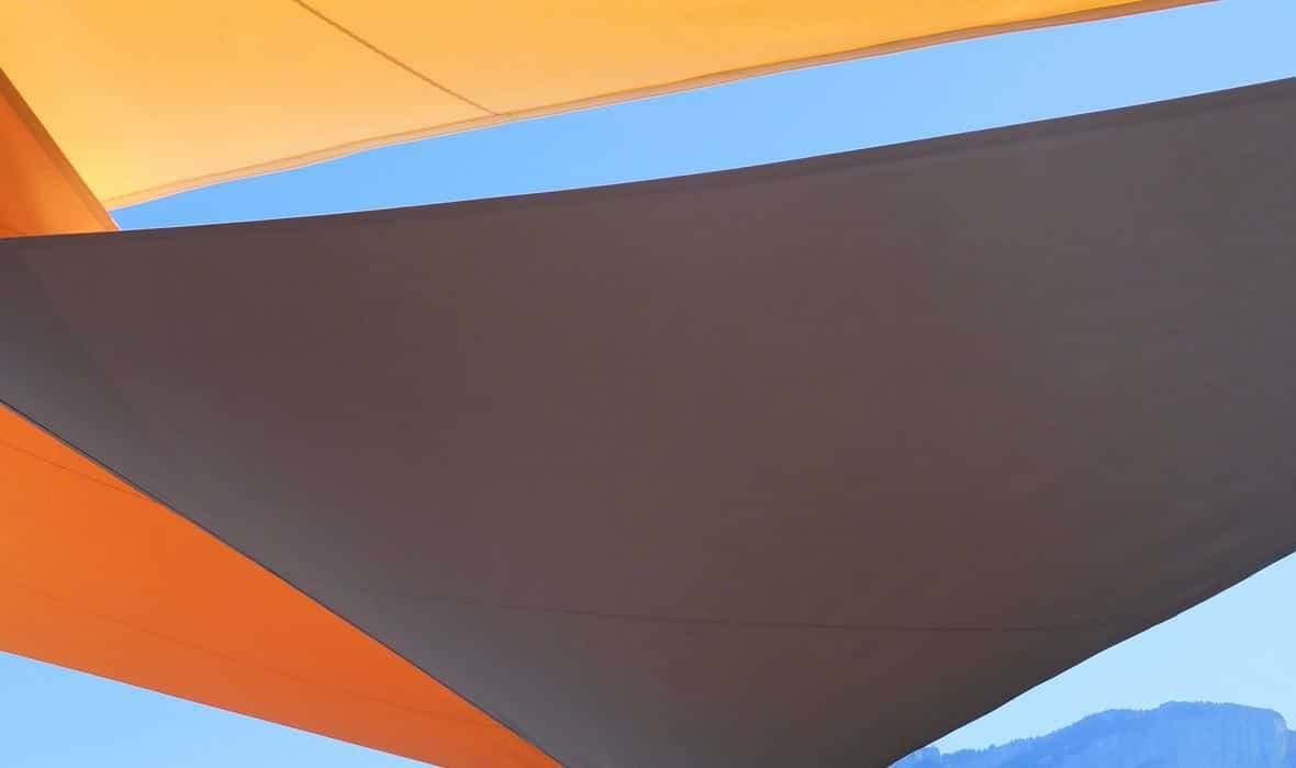 Voile d’ombrage : quelle couleur choisir ?
